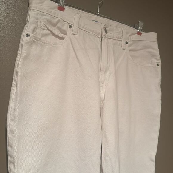 Old Navy White Slouchy Straight High Rise Jeans Size 12 - Picture 2 of 5